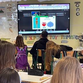 Τα τμήματα ΣΤ΄ υποδέχονται τους 